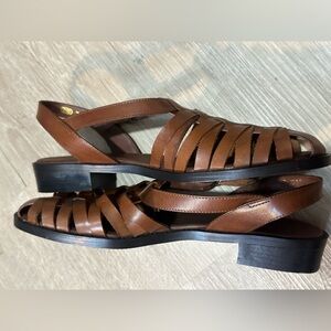 NIB Brown Unisa Leather Sandals Made in Brazil Size 7 AA (Narrow Fit) 👑
